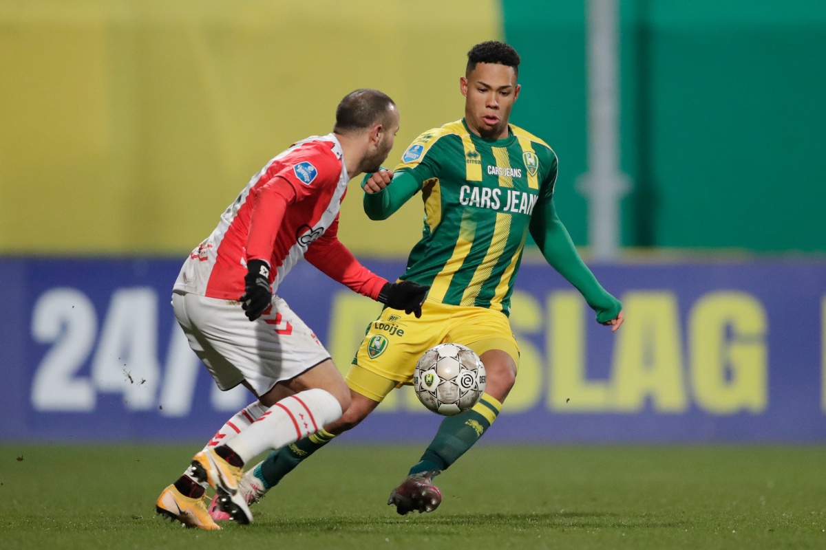 青春出发 青春出发