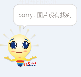 更是场下的